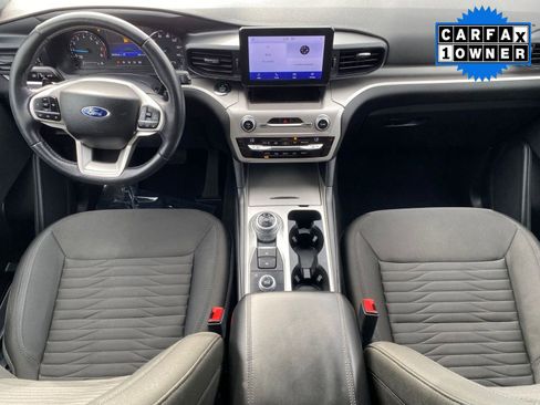 Used 2021 Ford Explorer XLT w/ Class III Trailer Tow Package image 15