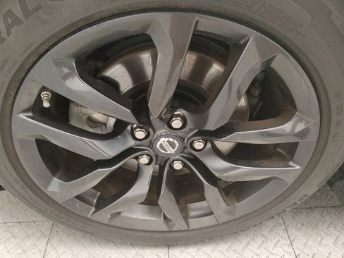 Used 2016 Nissan 370Z Roadster RWD image 31