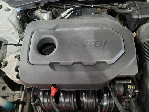 Used 2017 Kia Optima EX FWD image 30