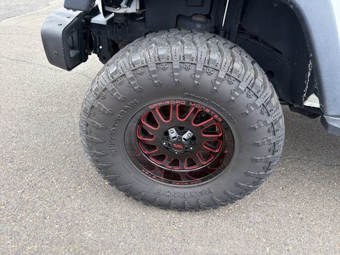 Used 2015 Jeep Wrangler Unlimited Rubicon AWD/4WD image 29