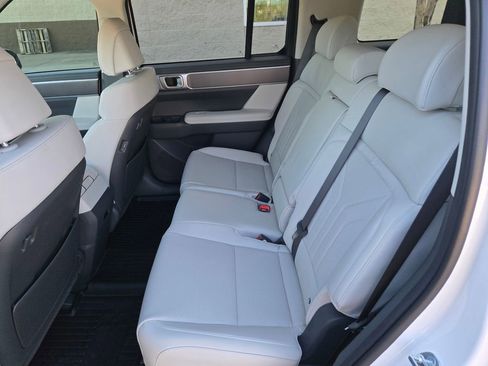 New 2026 Hyundai Santa Fe SEL image 18