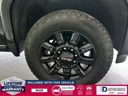 Used 2024 GMC Sierra 2500 AT4 w/ AT4 Premium Plus Package AWD/4WD image 13