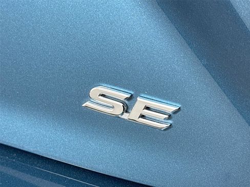 Certified 2025 Toyota Camry SE w/ Convenience Package FWD image 15