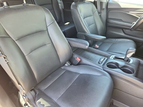 Used 2019 Honda Ridgeline RTL-T image 14