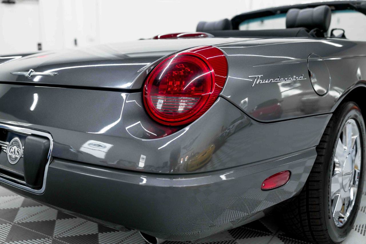 Used 2003 Ford Thunderbird RWD image 31