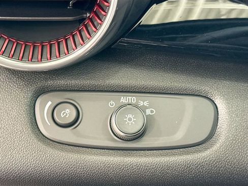 New 2026 Chevrolet Trax RS w/ Driver Confidence Package image 11