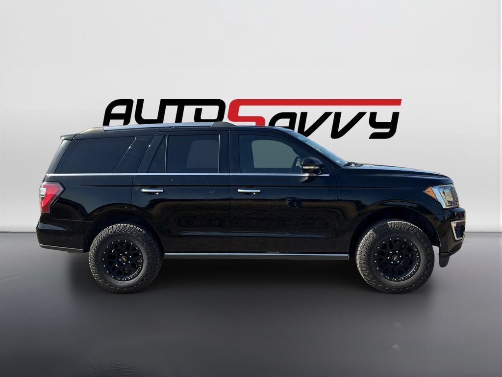 Used 2018 Ford Expedition Limited AWD/4WD image 4
