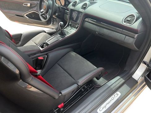 Used 2025 Porsche 718 Cayman GTS RWD image 14