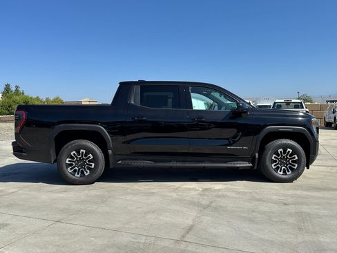 Used 2026 GMC Sierra EV Elevation AWD/4WD image 7