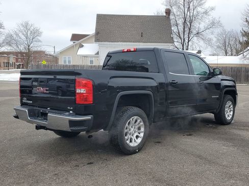 Used 2017 GMC Sierra 1500 SLE w/ SLE Value Package image 3