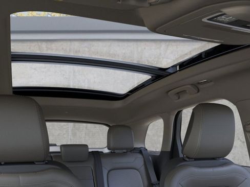 New 2026 Lincoln Corsair Premiere image 22