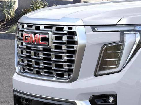 Used 2026 GMC Yukon XL Denali w/ LPO, Floor Liner Package AWD/4WD image 13