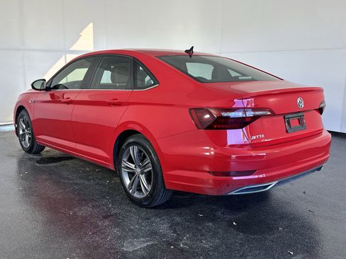 Used 2020 Volkswagen Jetta R-Line w/ R-Line Cold Weather Package image 8