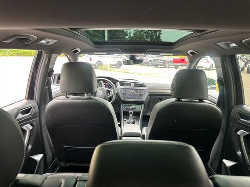 Used 2023 Volkswagen Tiguan SEL R-Line AWD/4WD image 14