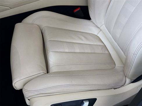 Used 2022 BMW X6 xDrive40i w/ M Sport Package image 20