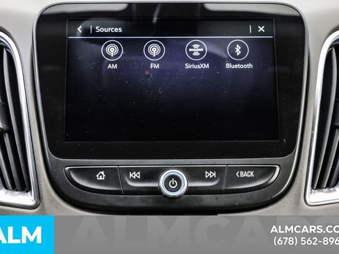 Used 2021 Chevrolet Malibu LT FWD image 34