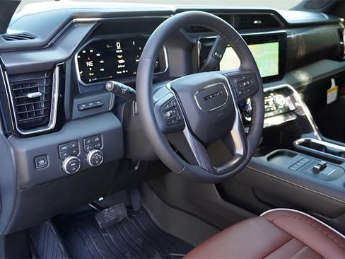 New 2026 GMC Sierra 2500 Denali Ultimate w/ Max Trailering Package image 11