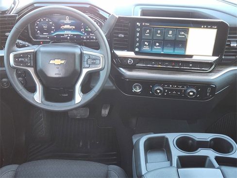 Certified 2022 Chevrolet Silverado 1500 LT image 26