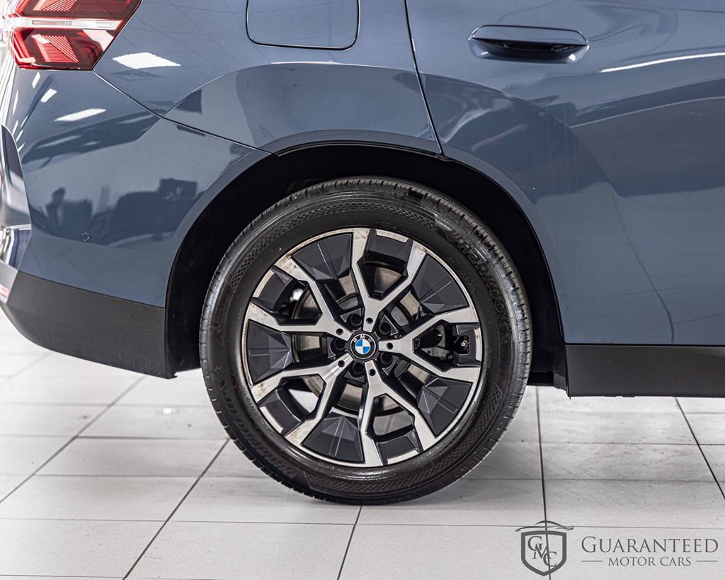 Used 2025 BMW X3 xDrive30i w/ Convenience Package AWD/4WD image 10