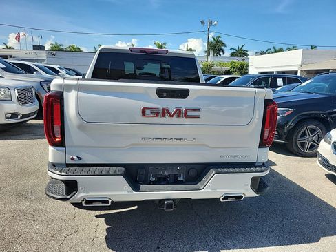 Used 2023 GMC Sierra 1500 Denali w/ Denali Reserve Package AWD/4WD image 10