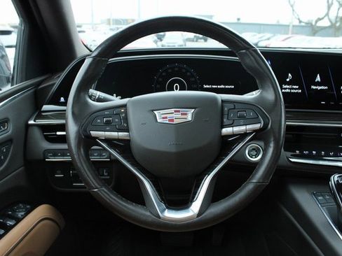 Used 2021 Cadillac Escalade Premium Luxury w/ Driver Assist Tech Package image 26