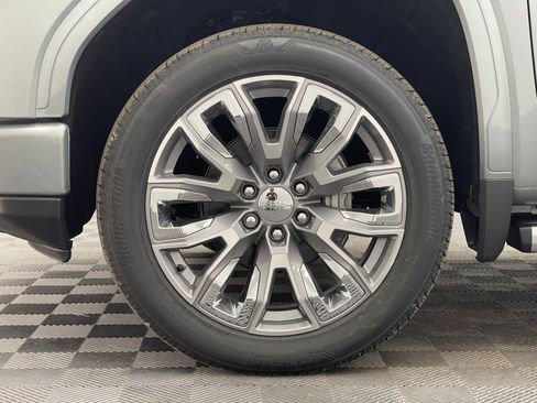 New 2026 GMC Sierra 1500 Denali AWD/4WD image 17