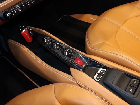 Certified 2022 Ferrari F8 Tributo image 75