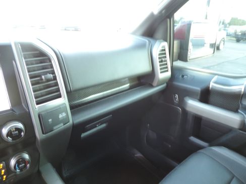 Used 2019 Ford F150 Raptor w/ Equipment Group 802A Luxury image 13