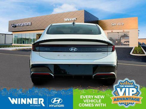 New 2025 Hyundai Sonata SEL image 7