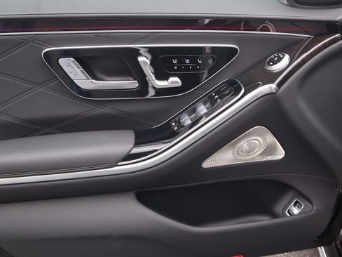 New 2026 Mercedes-Benz S 63 AMG S image 18