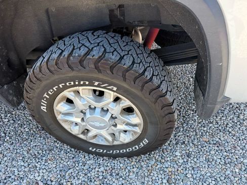 Used 2020 Chevrolet Silverado 2500 LTZ w/ LTZ Plus Package AWD/4WD image 37