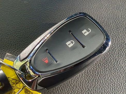 Used 2025 Buick Envista Preferred w/ Convenience I Package image 27