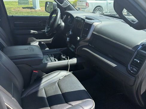 Used 2022 RAM 1500 Limited image 12