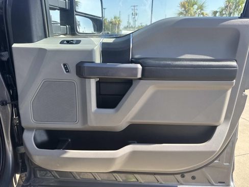 Used 2022 Ford F250 XLT AWD/4WD image 13