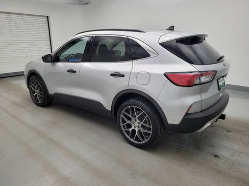 Used 2020 Ford Escape Titanium AWD/4WD image 3