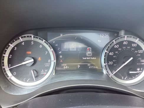 Used 2022 Toyota Highlander XSE AWD/4WD image 14