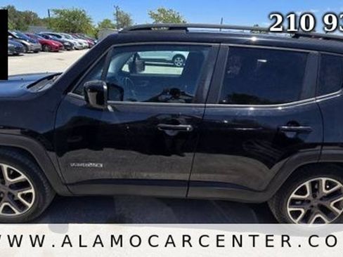Used 2015 Jeep Renegade Latitude FWD image 2