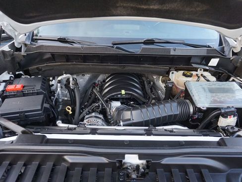 Used 2020 Chevrolet Silverado 1500 LT Trail Boss image 9