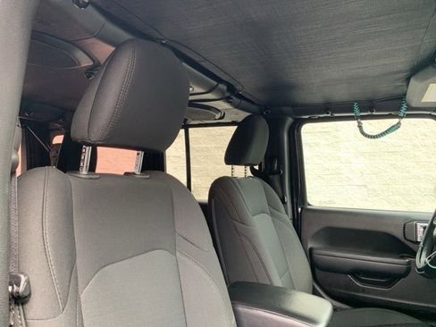 Used 2021 Jeep Wrangler Unlimited Sport image 45