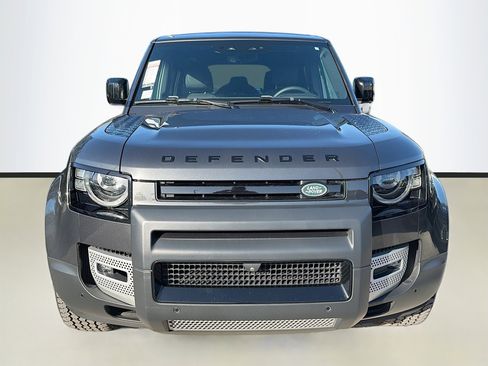 Used 2024 Land Rover Defender 110 S image 8