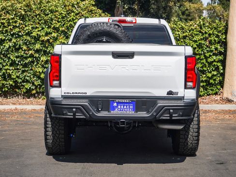 Used 2024 Chevrolet Colorado ZR2 w/ ZR2 Bison Edition AWD/4WD image 5