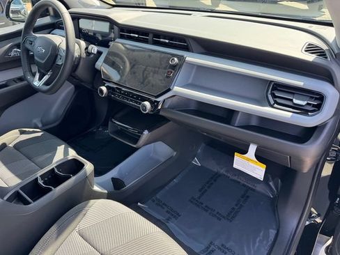 New 2027 Chevrolet Bolt LT FWD image 6
