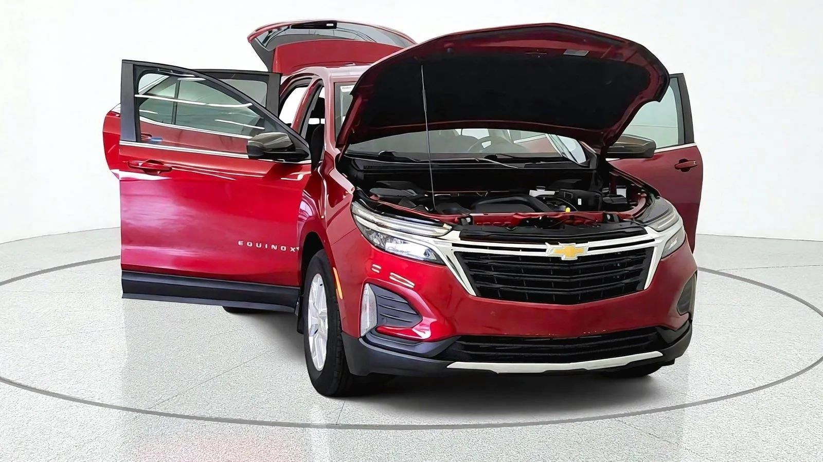 Used 2024 Chevrolet Equinox LT FWD image 12