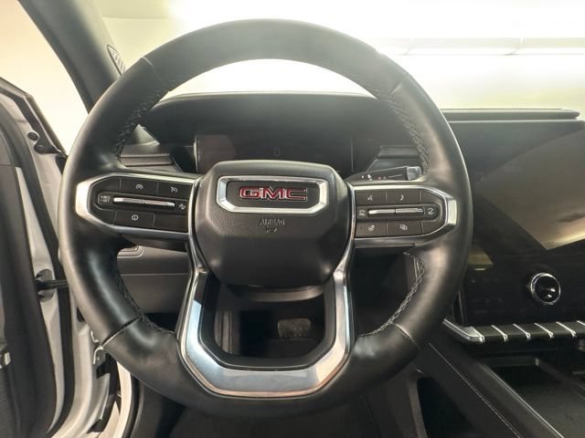 Used 2026 GMC Acadia Elevation w/ Elevation Premium Package FWD image 20