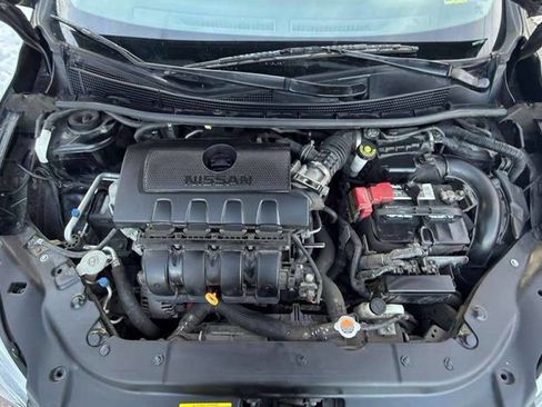 Used 2015 Nissan Sentra S image 27