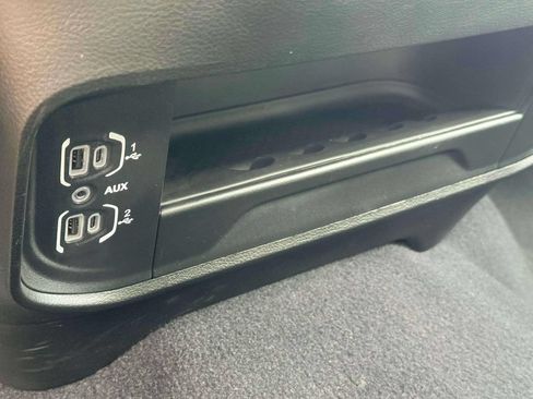 Used 2025 RAM 2500 Big Horn AWD/4WD image 21