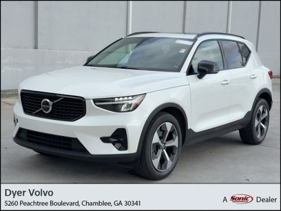 Certified 2023 Volvo XC40 B5 Plus w/ Protection Package Premier