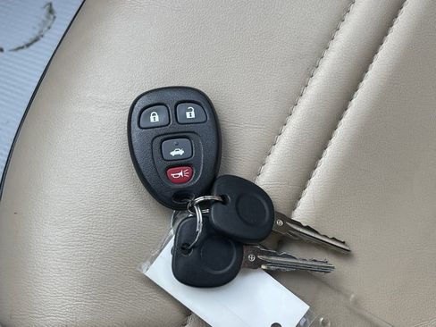 Used 2008 Pontiac Solstice Convertible w/ Premium Package image 21