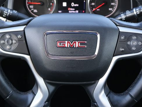 Used 2023 GMC Acadia SLT AWD/4WD image 35