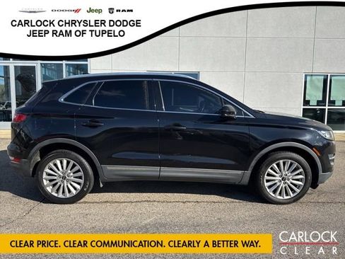 Used 2019 Lincoln MKC Premiere image 5
